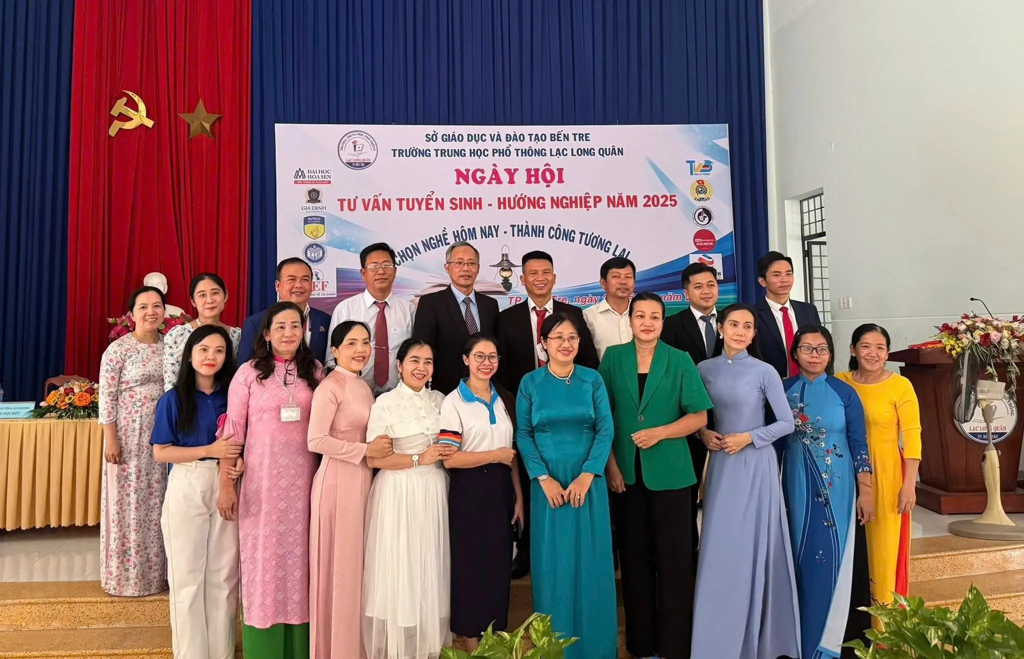 Du học Đức Tống Vũ Phương tại Ngày hội tư vấn tuyển sinh & hướng nghiệp 2025 – THPT Lạc Long Quân, Bến Tre